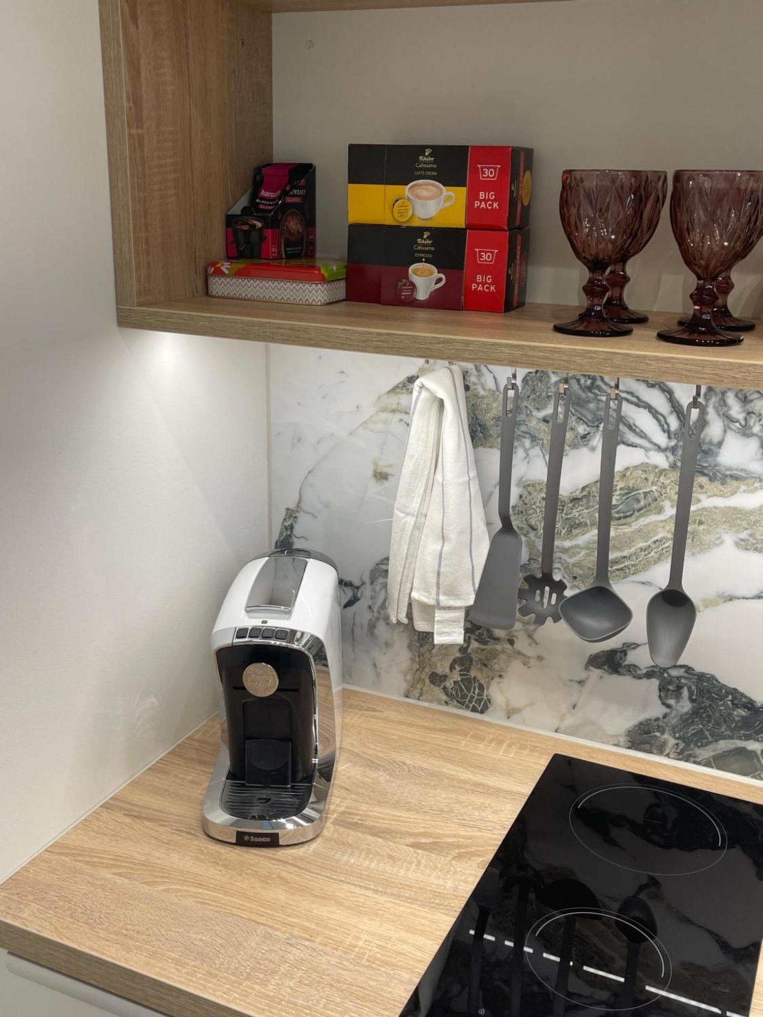 Studio With A View On City Center Park 마리보르 외부 사진